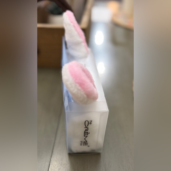 The Crème Shop 3D Teddy Headband Bunny Plush Spa Headband Pink White NWT - Picture 5 of 9